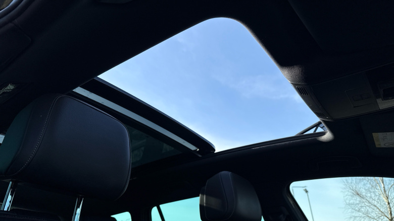 Volkswagen Passat 2.0 TDI R-Line 5dr DSG [Panoramic Roof] Diesel Estate